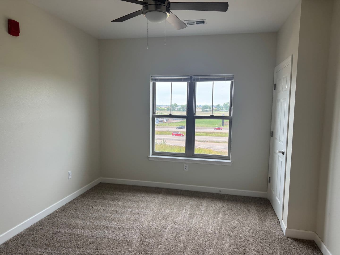 Oshkosh Apartment: 3495 Lake Butte Des Morts Dr