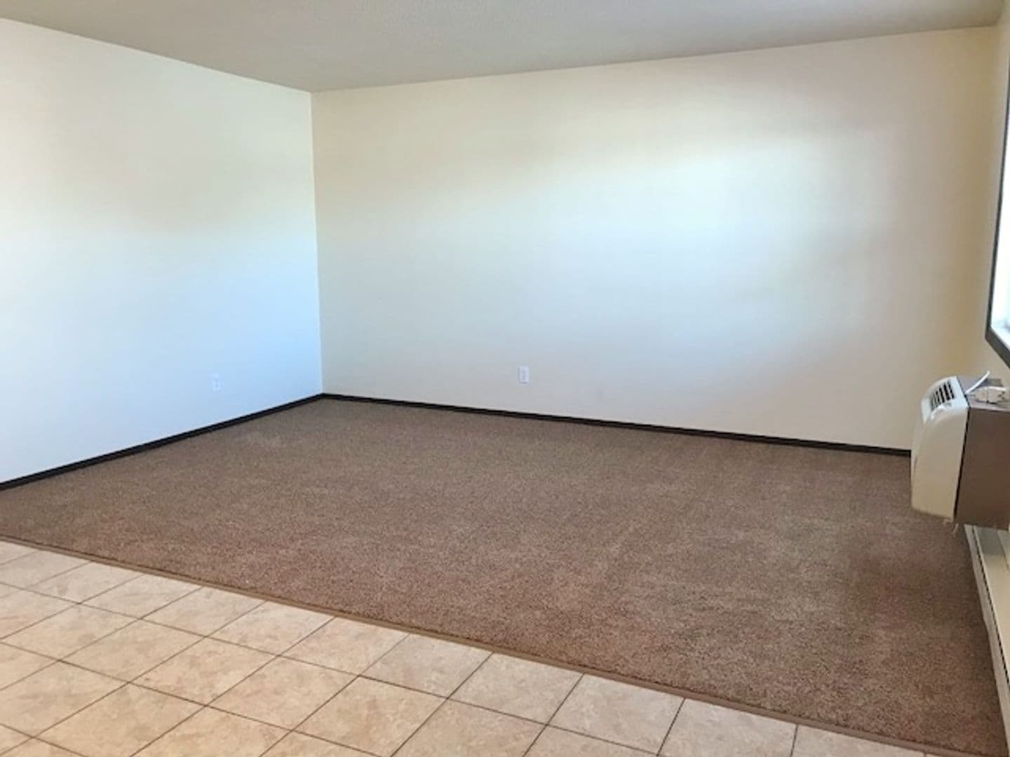Onalaska Apartment: 408,416, 510 Quincy Street