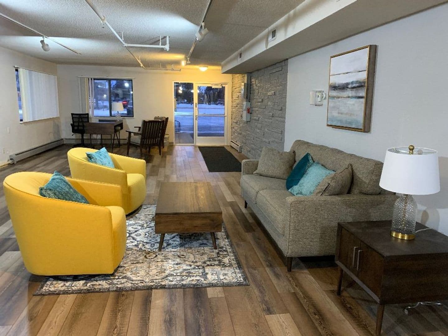 La Crosse Apartment: 3715  3717 Mormon Coulee Road