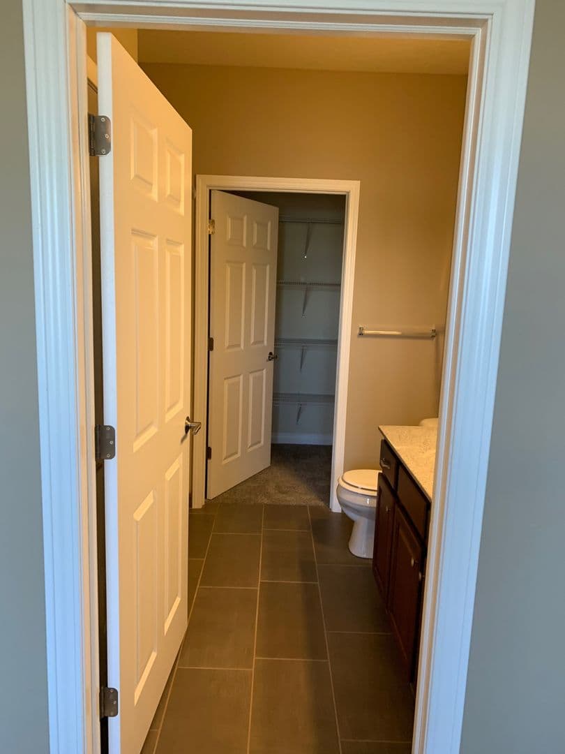 Onalaska Apartment: 2101 Abbey Road