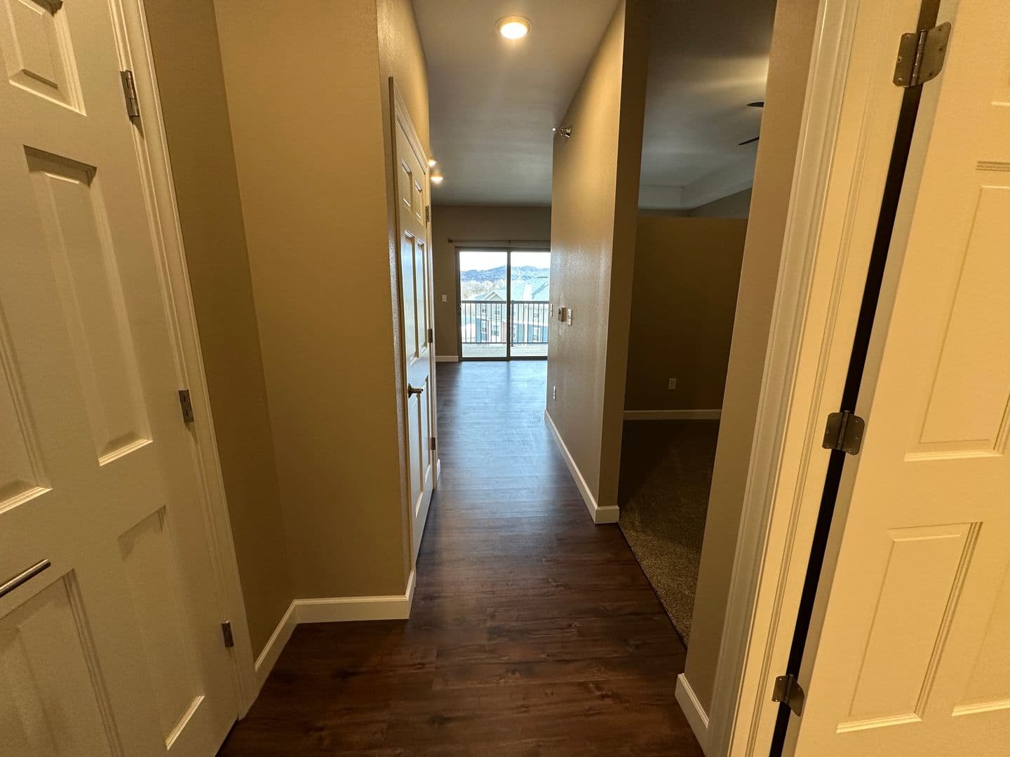 Onalaska Apartment: 2101 Abbey Road