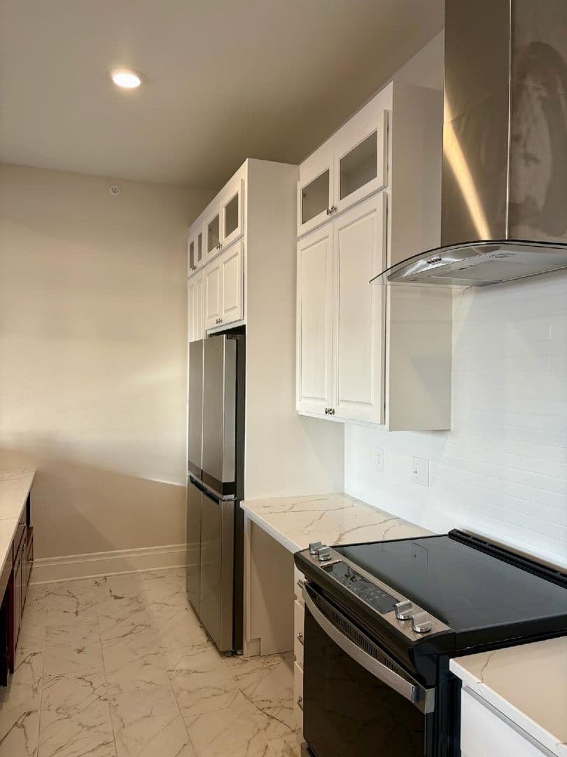 Baraboo Apartment: 922 Spencer Court