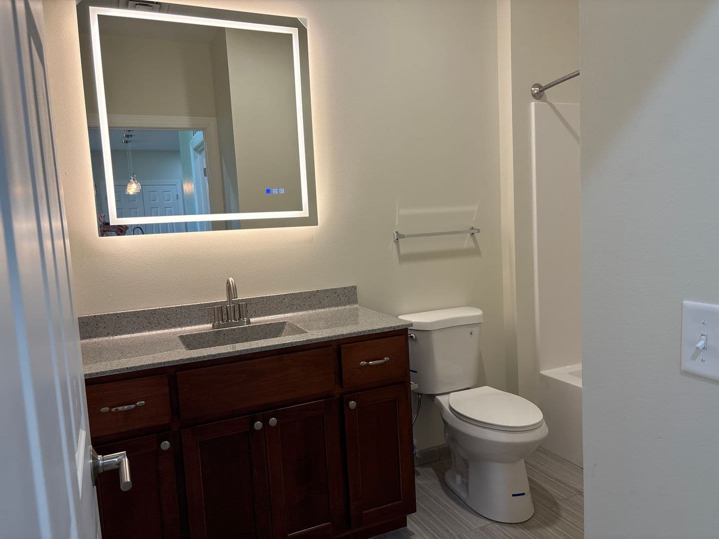 Baraboo Apartment: 922 Spencer Court