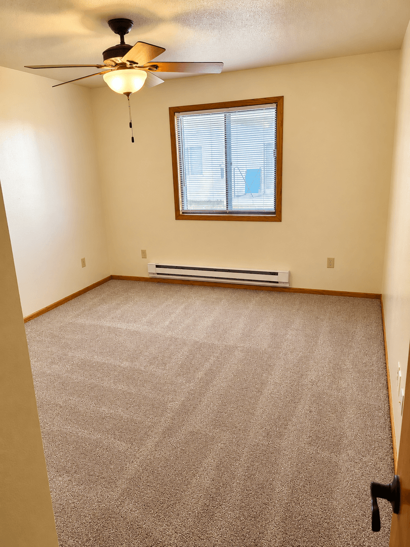 La Crosse Apartment: 403 Gillette Street