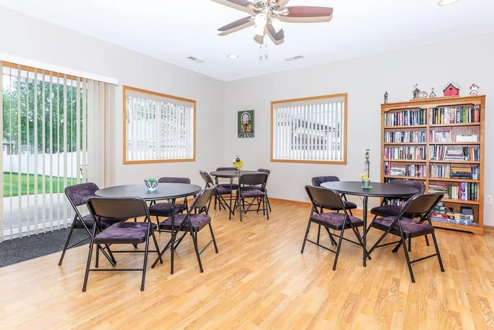 Onalaska Apartment: 1077 Kristy Lane