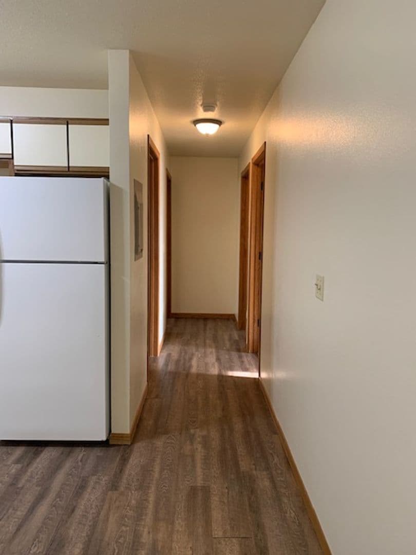 La Crosse Apartment: 403 Gillette Street
