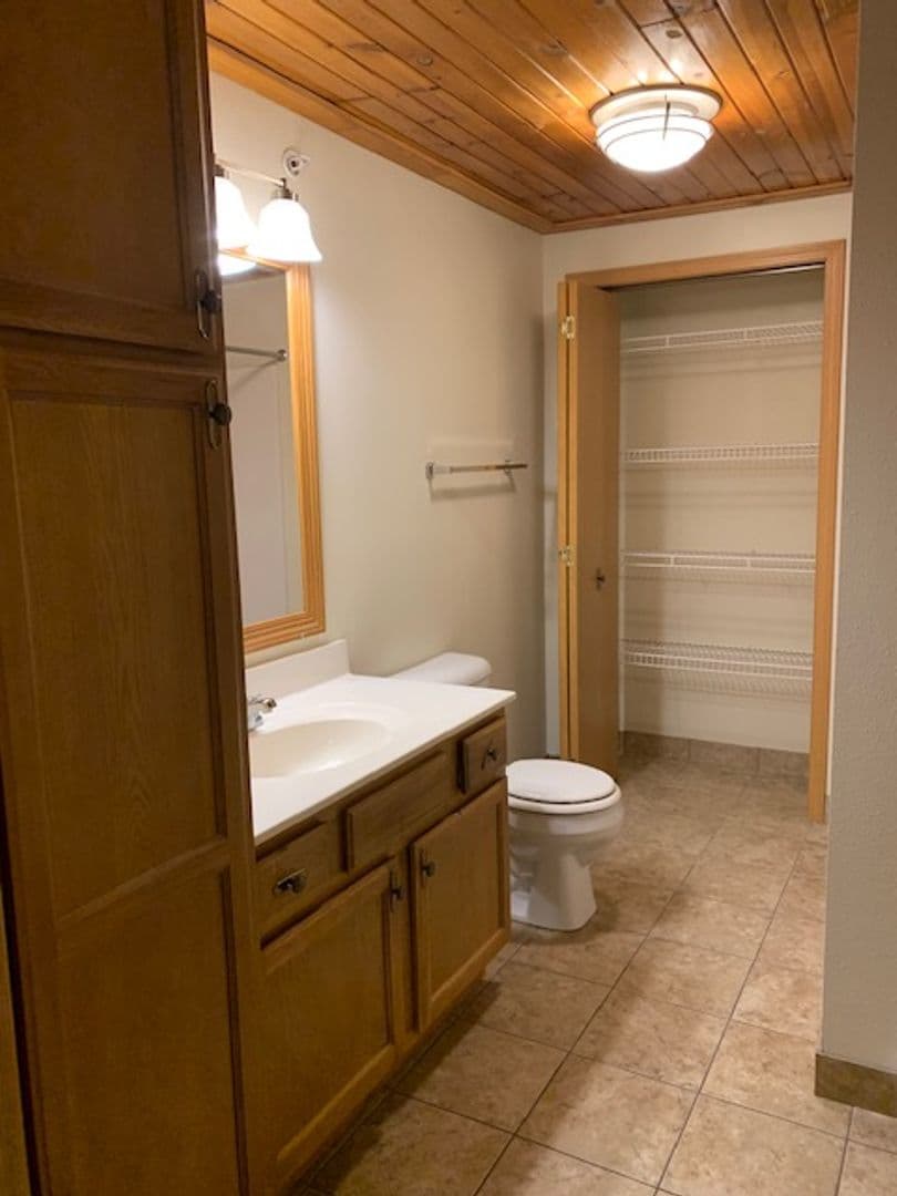La Crosse Apartment: 3715  3717 Mormon Coulee Road