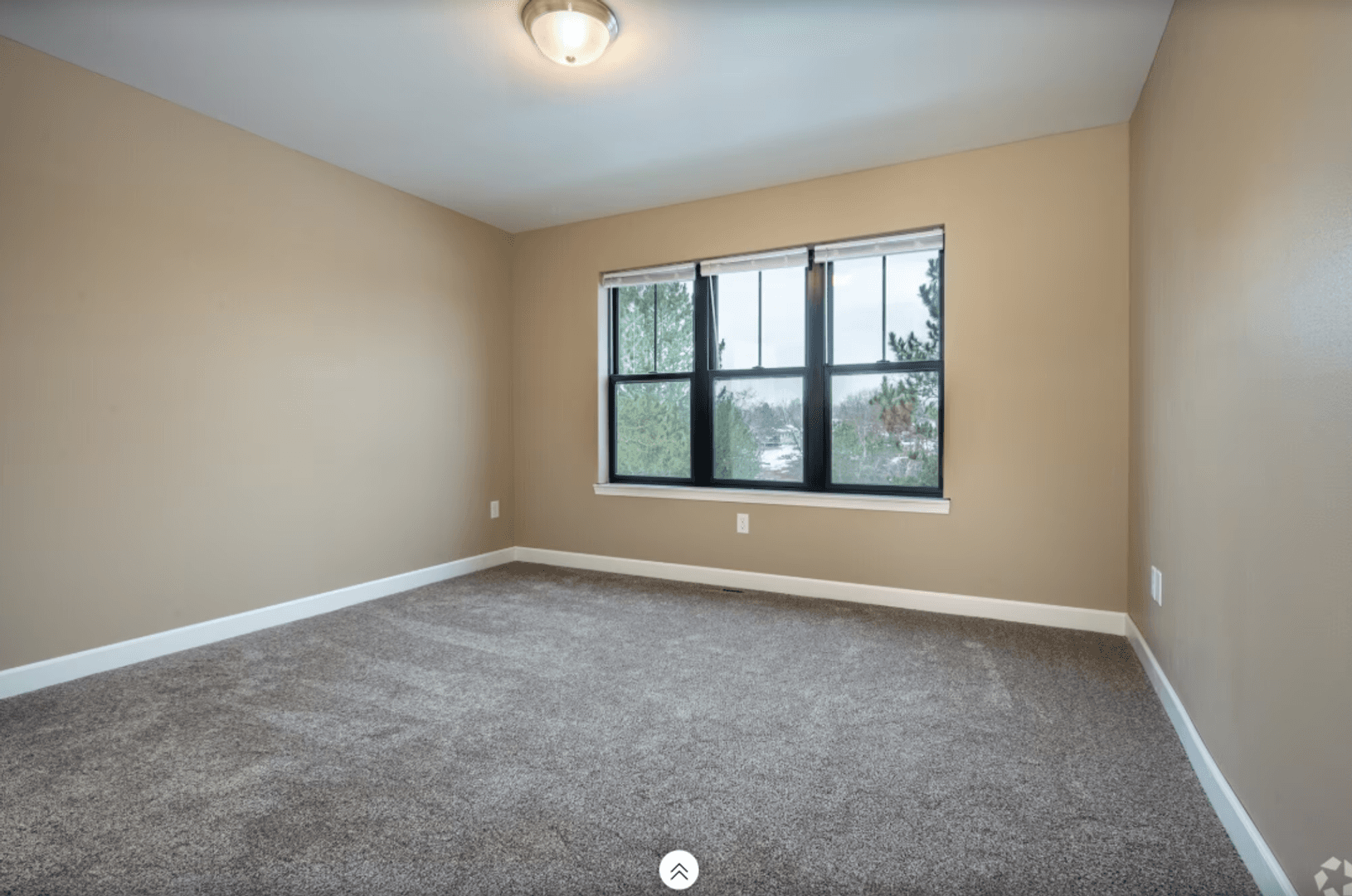 Baraboo Apartment: Lake Street