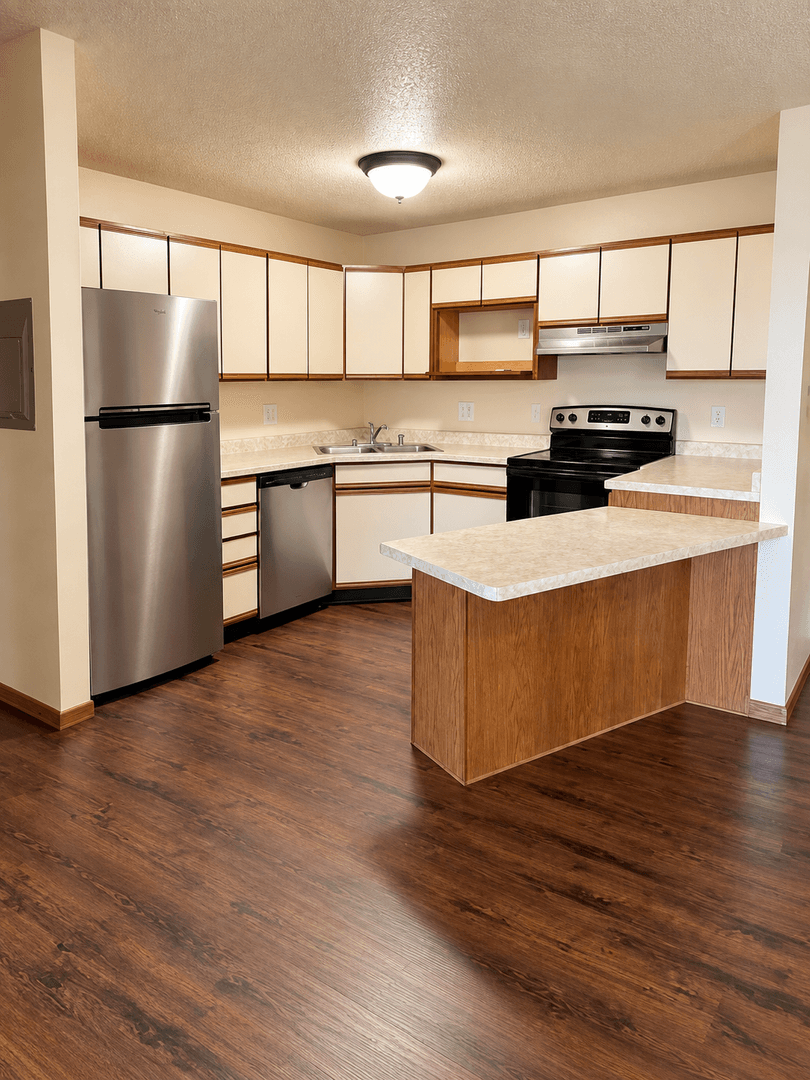 La Crosse Apartment: 403 Gillette Street
