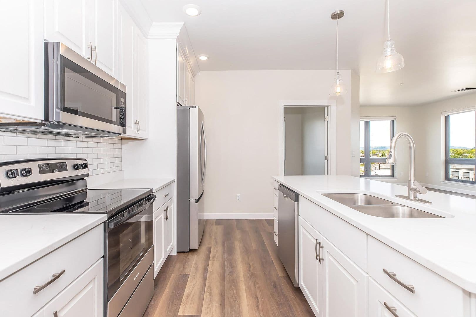 La Crosse Apartment: 55 River Bend Road