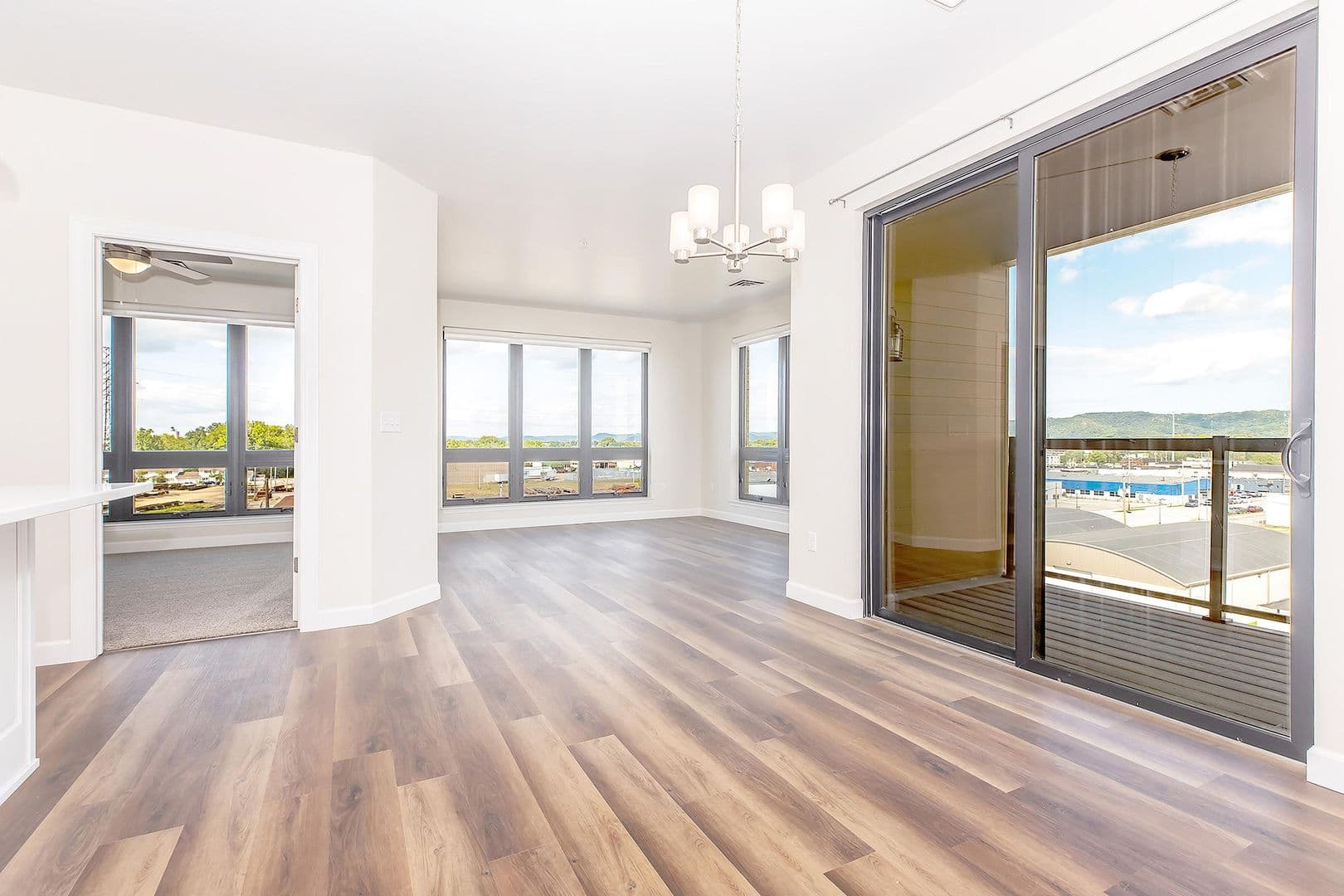 La Crosse Apartment: 55 River Bend Road