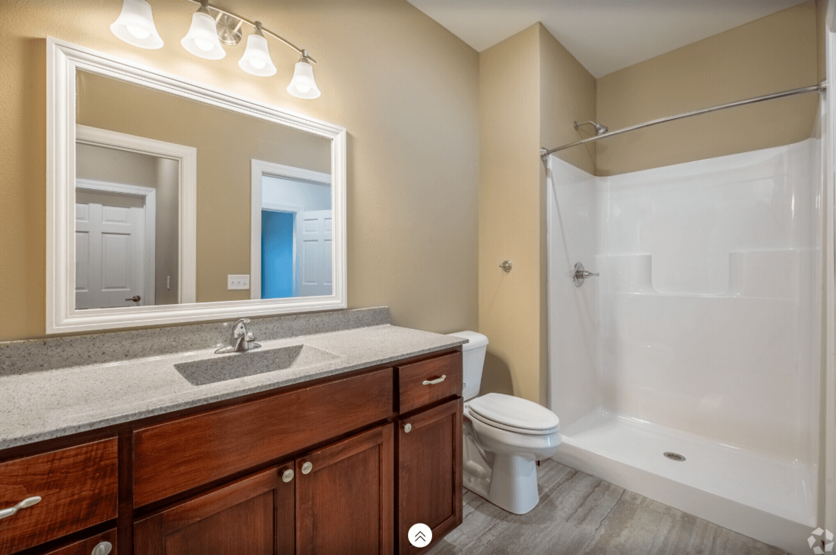 Baraboo Apartment: Lake Street
