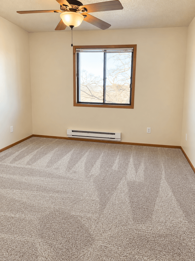 La Crosse Apartment: 403 Gillette Street