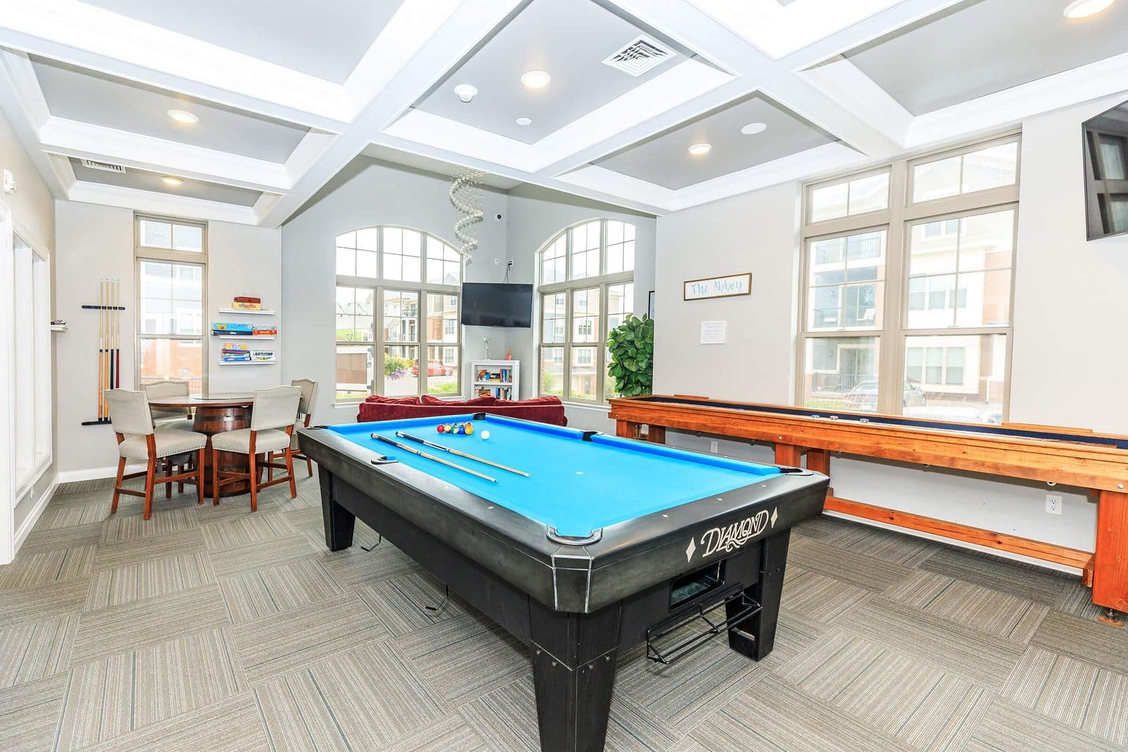 Onalaska Apartment: 2101 Abbey Road