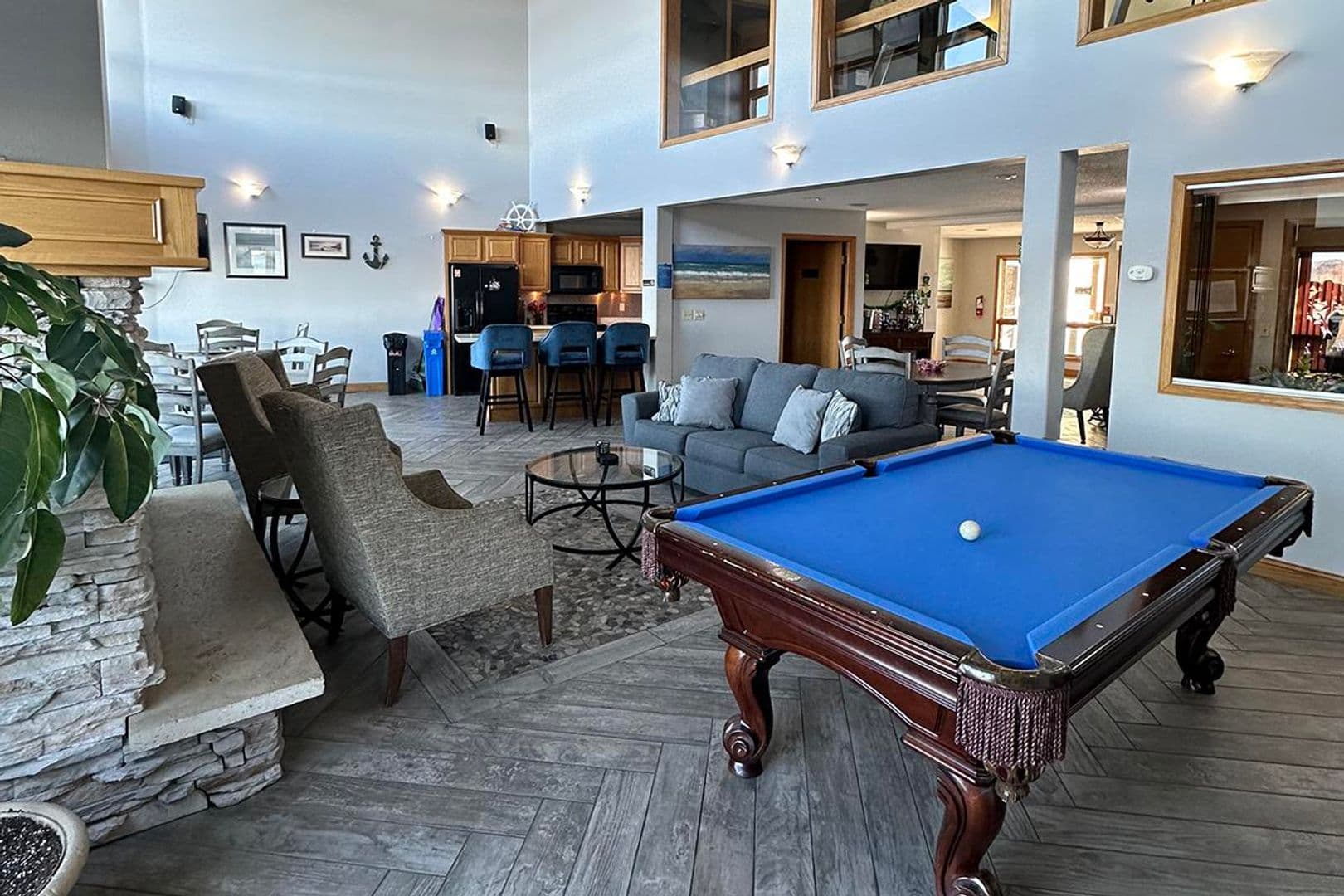 La Crosse Apartment: 403 Gillette Street