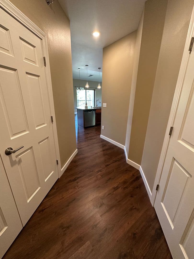 Onalaska Apartment: 2101 Abbey Road