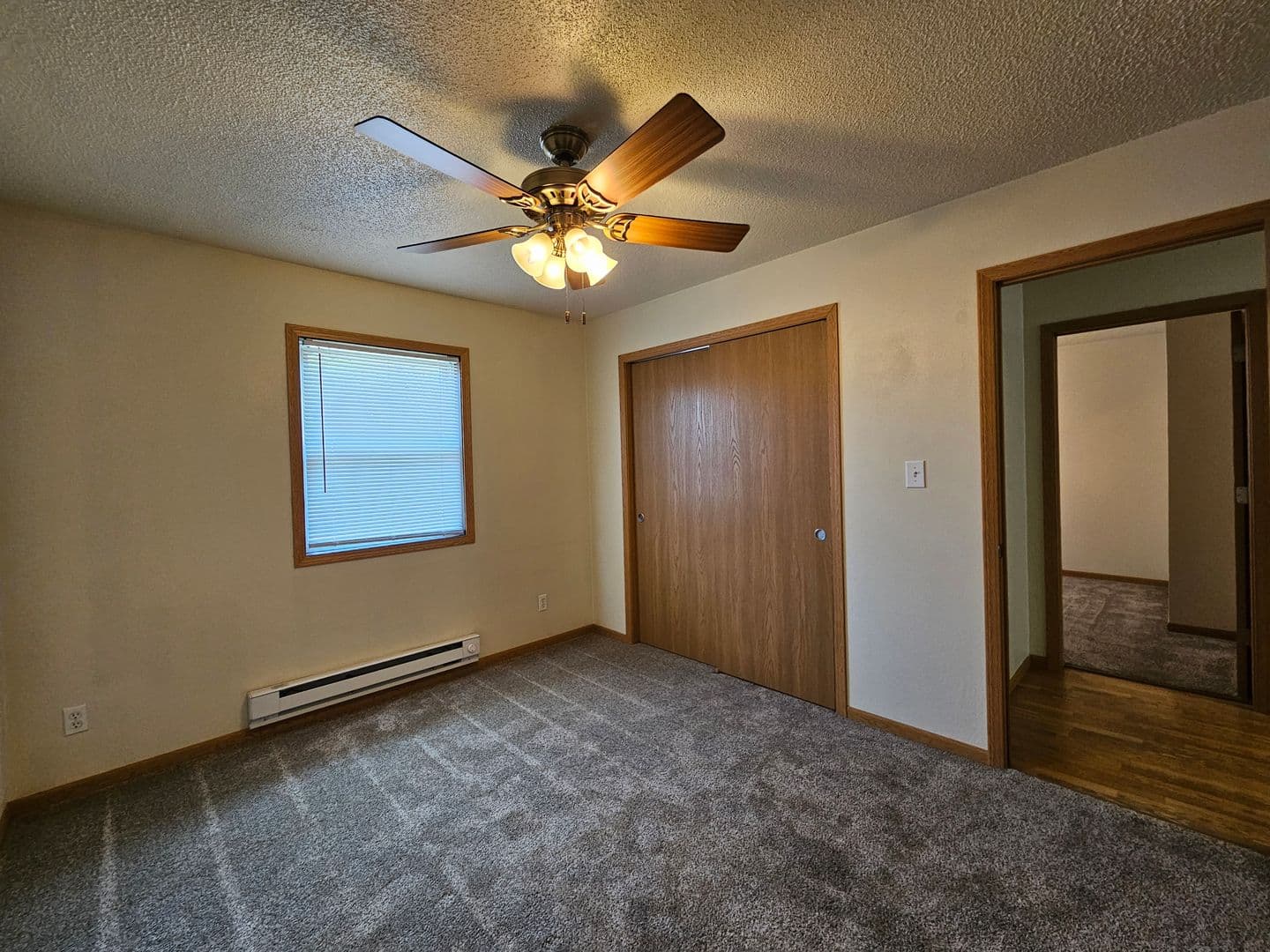 Onalaska Apartment: 408,416, 510 Quincy Street