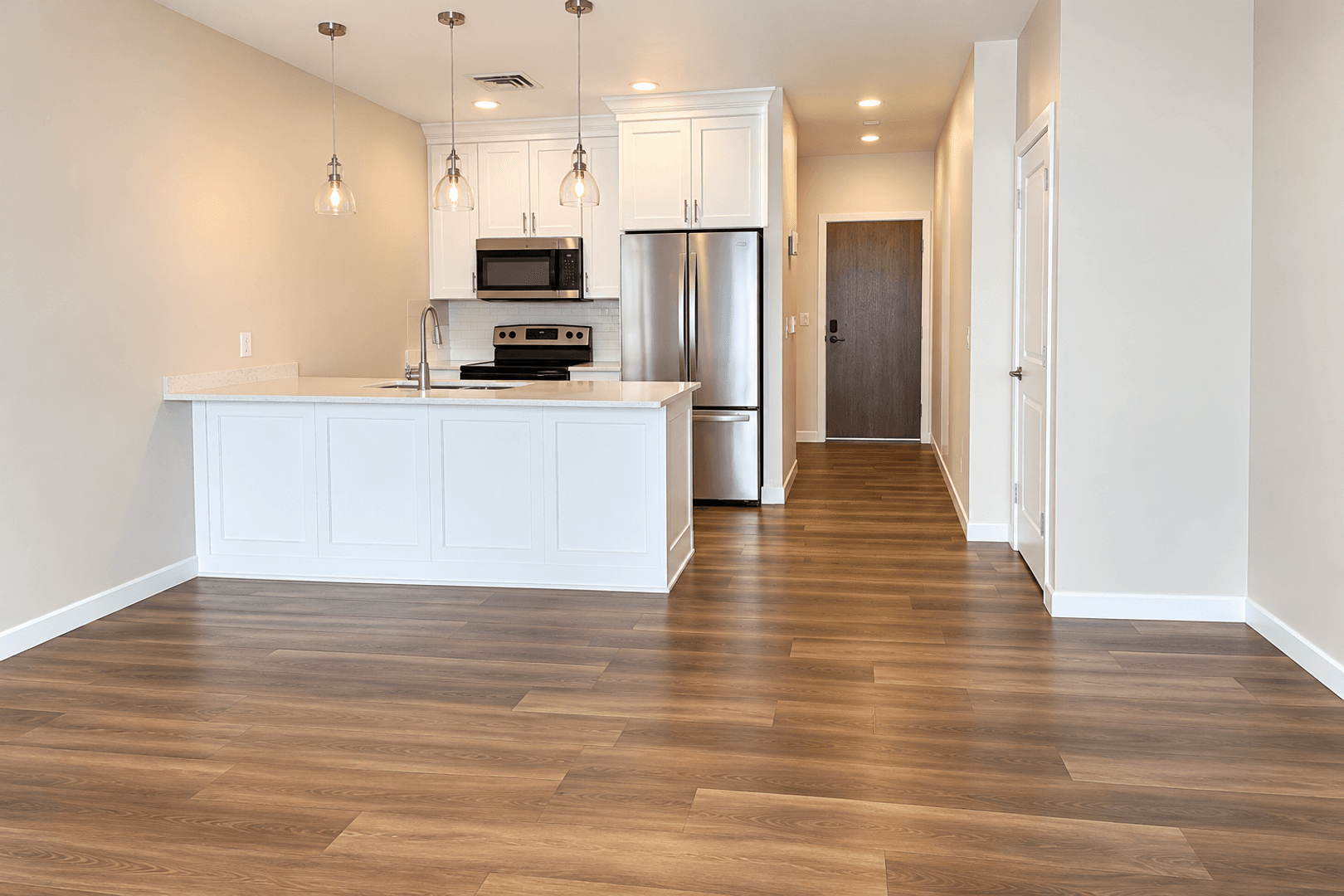 La Crosse Apartment: 55 River Bend Road