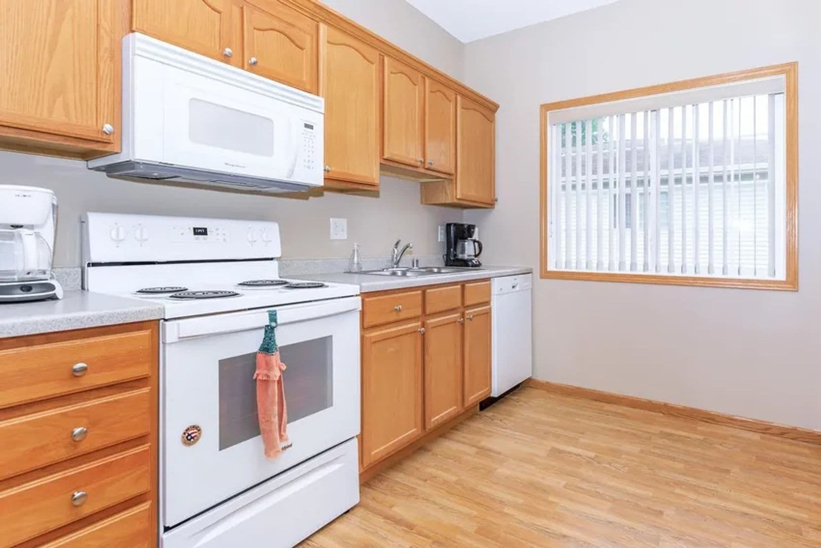 Onalaska Apartment: 1077 Kristy Lane