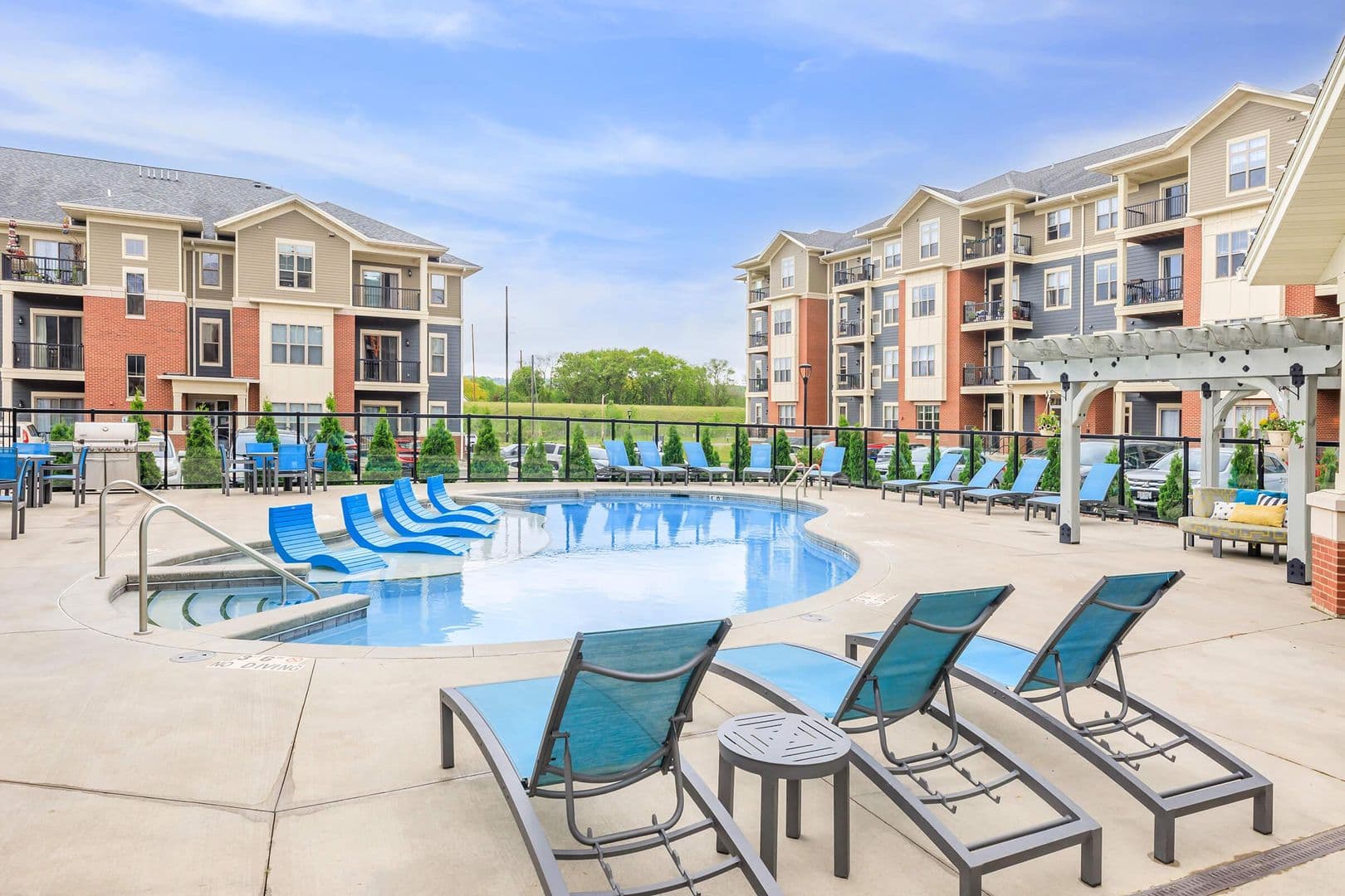 Onalaska Apartment: 2101 Abbey Road
