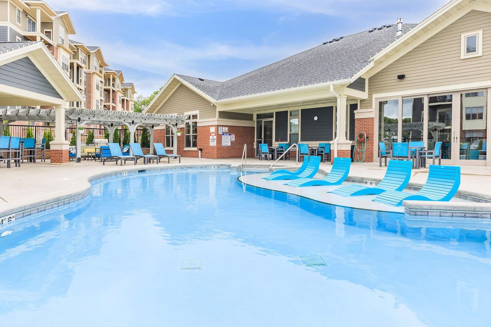 Onalaska Apartment: 2101 Abbey Road