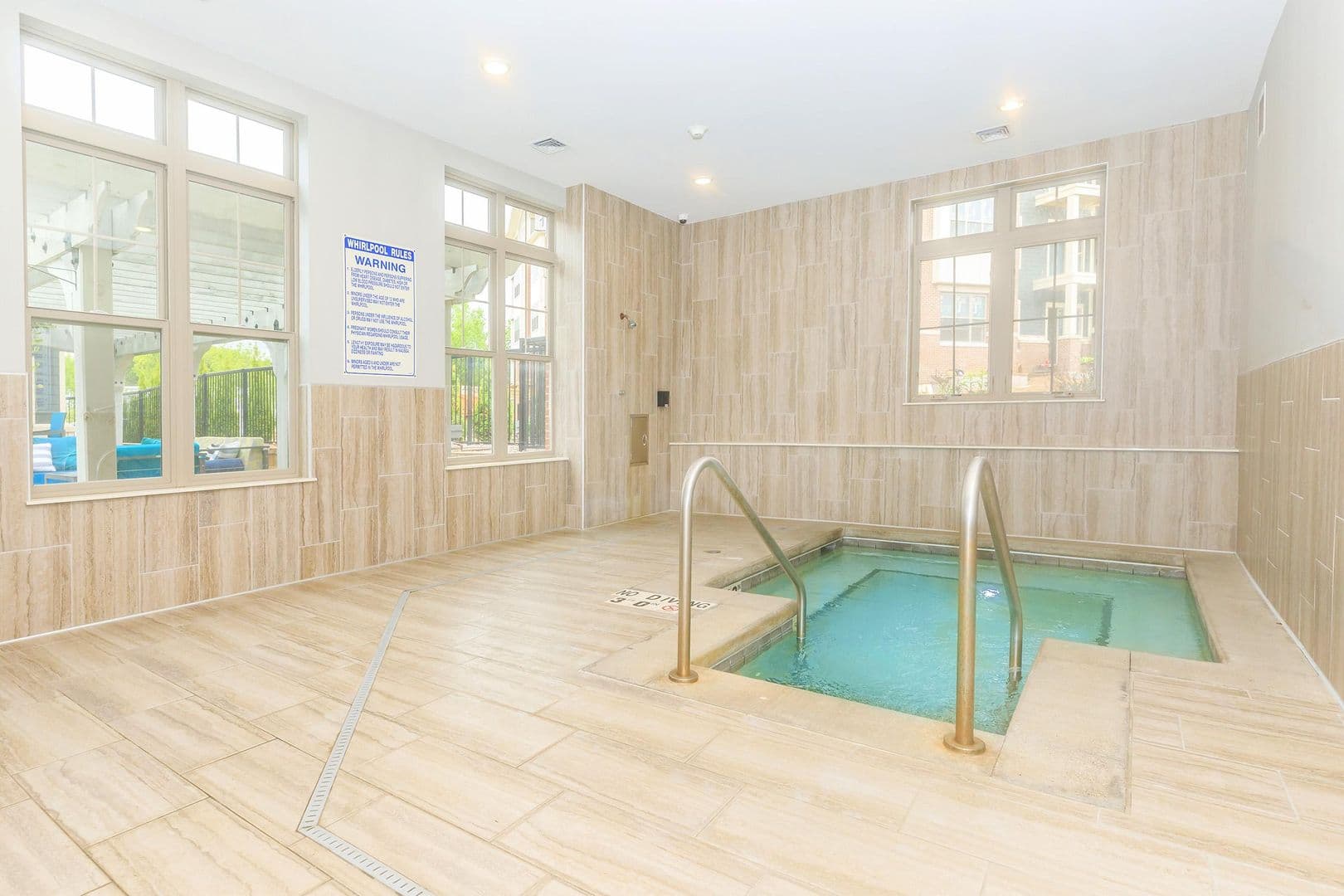 Onalaska Apartment: 2101 Abbey Road