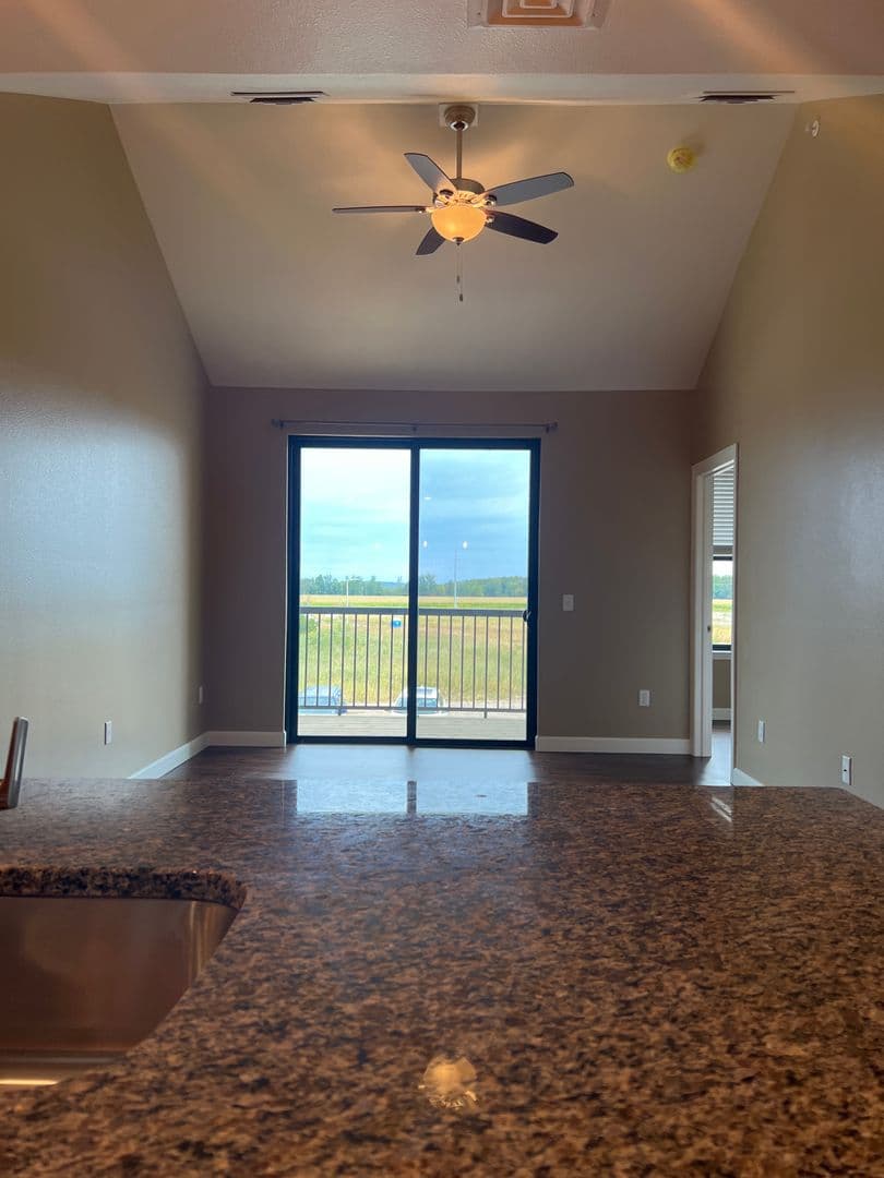 Baraboo Apartment: 922 Spencer Court