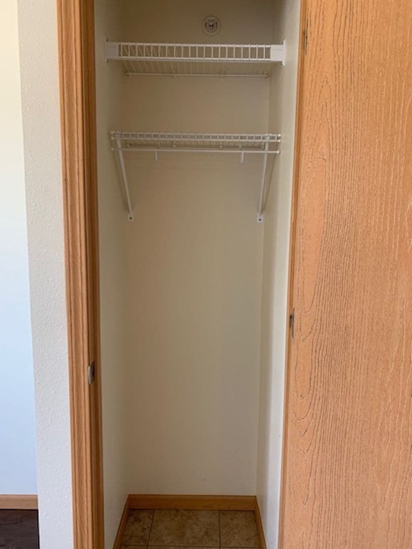 La Crosse Apartment: 3715  3717 Mormon Coulee Road