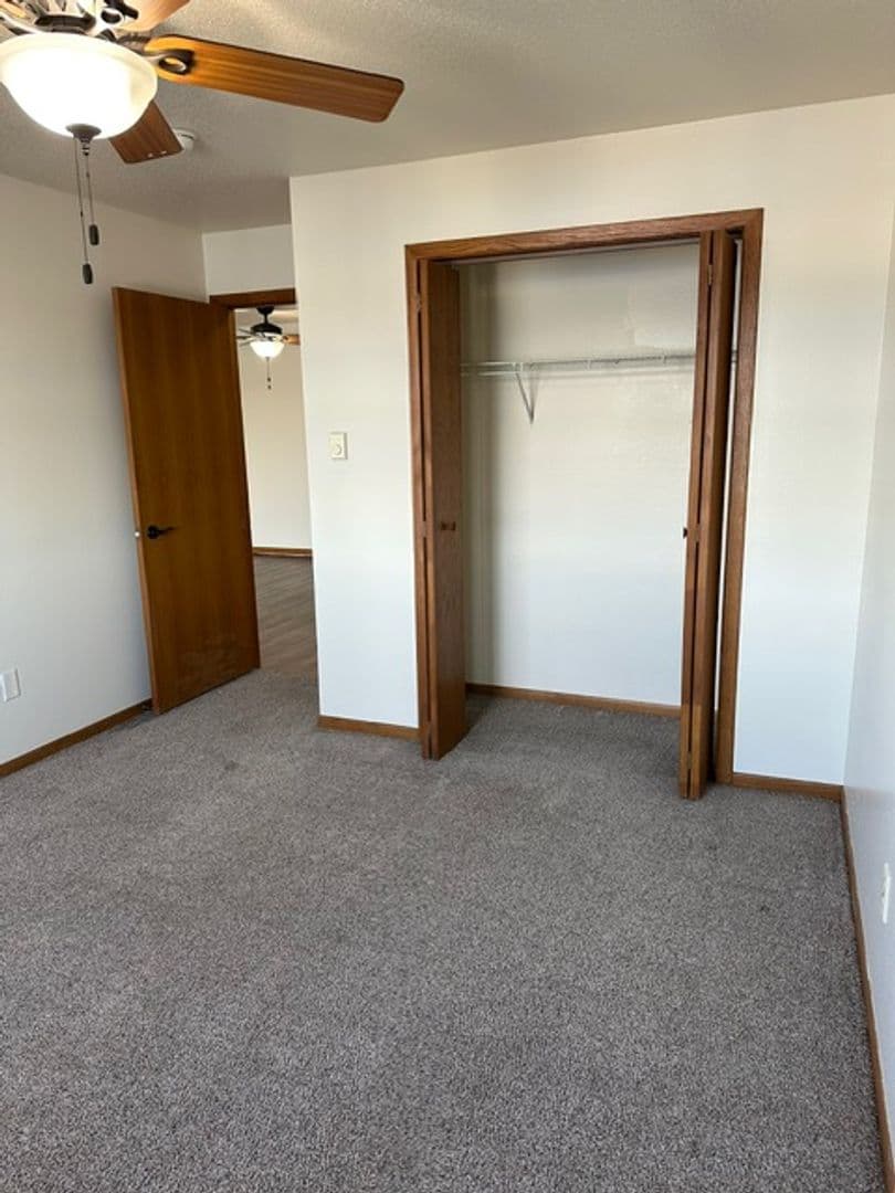 La Crosse Apartment: 403 Gillette Street