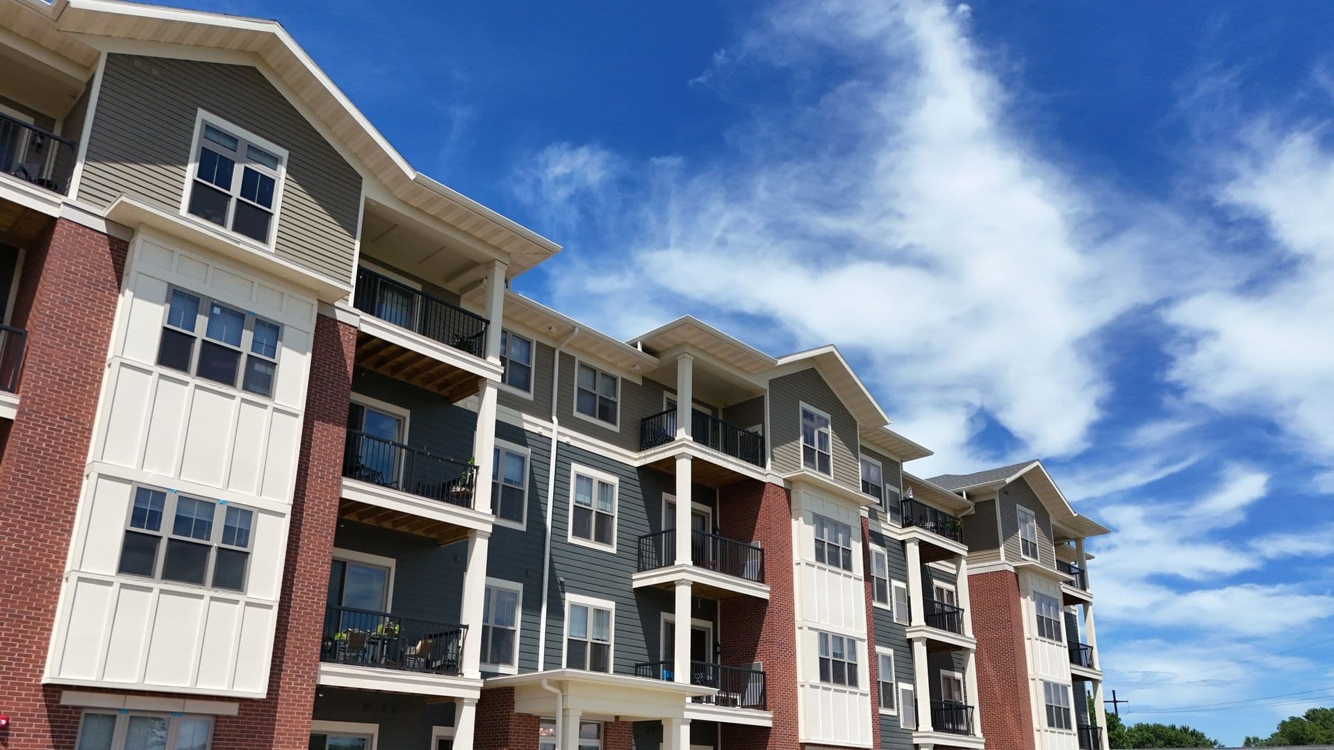 Onalaska Apartment: 2101 Abbey Road