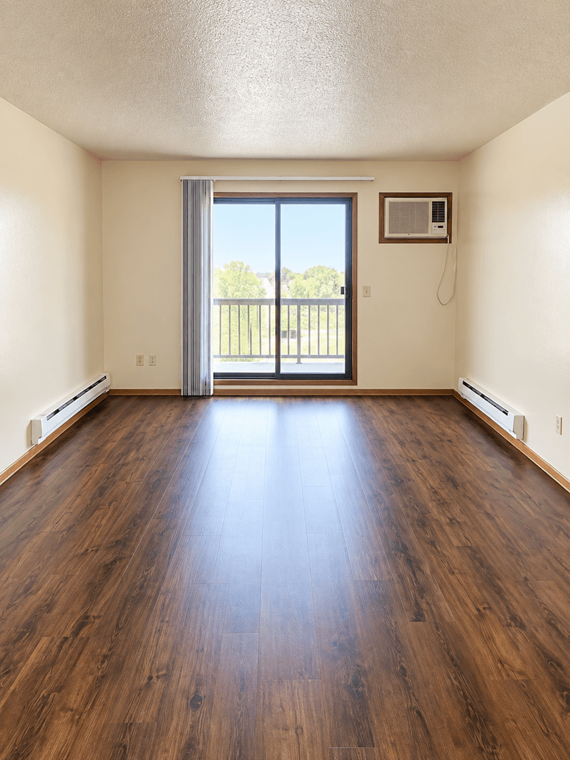 La Crosse Apartment: 403 Gillette Street
