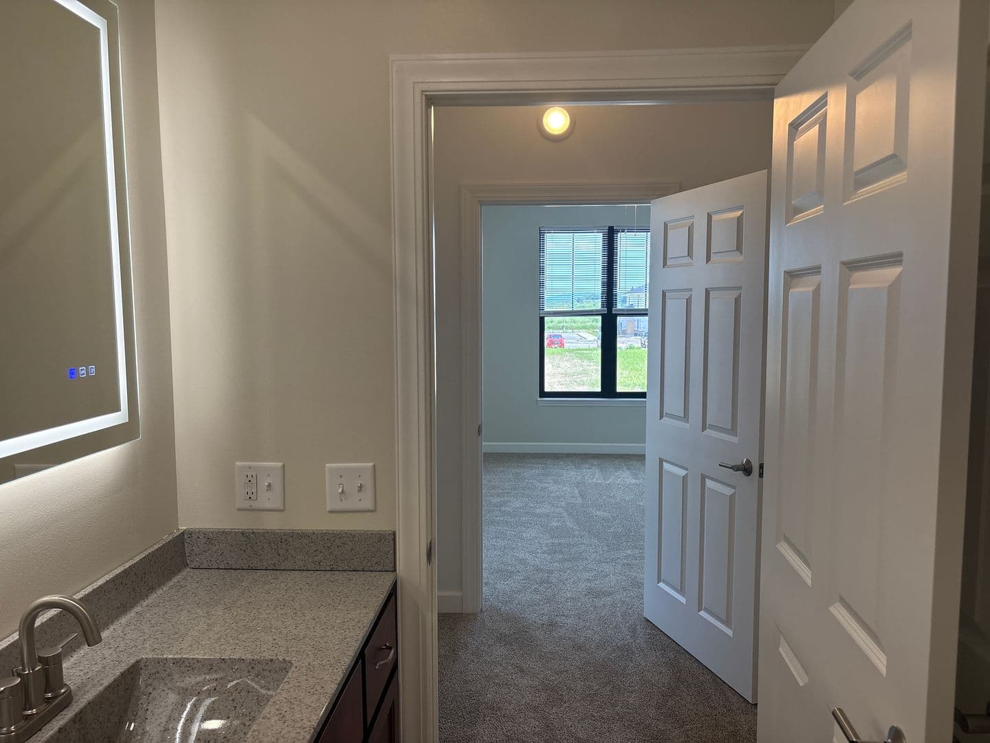 Baraboo Apartment: 922 Spencer Court