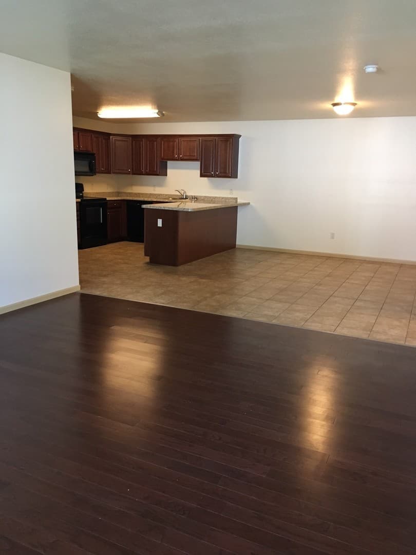La Crosse Apartment: 3715  3717 Mormon Coulee Road