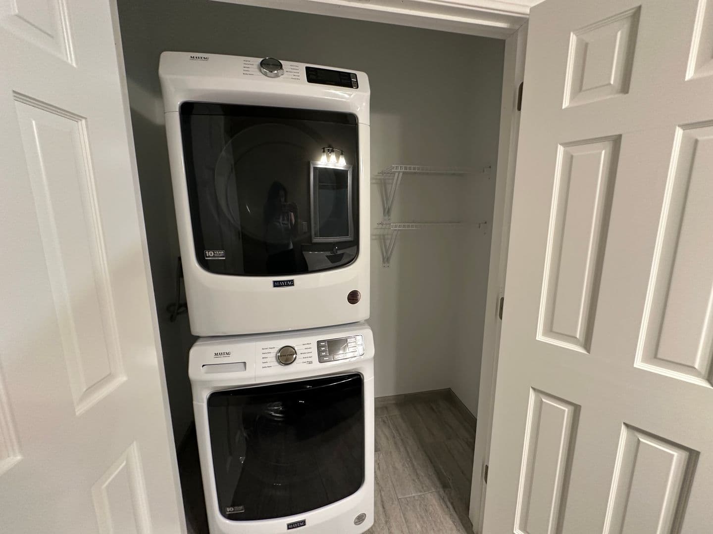 Onalaska Apartment: 2101 Abbey Road