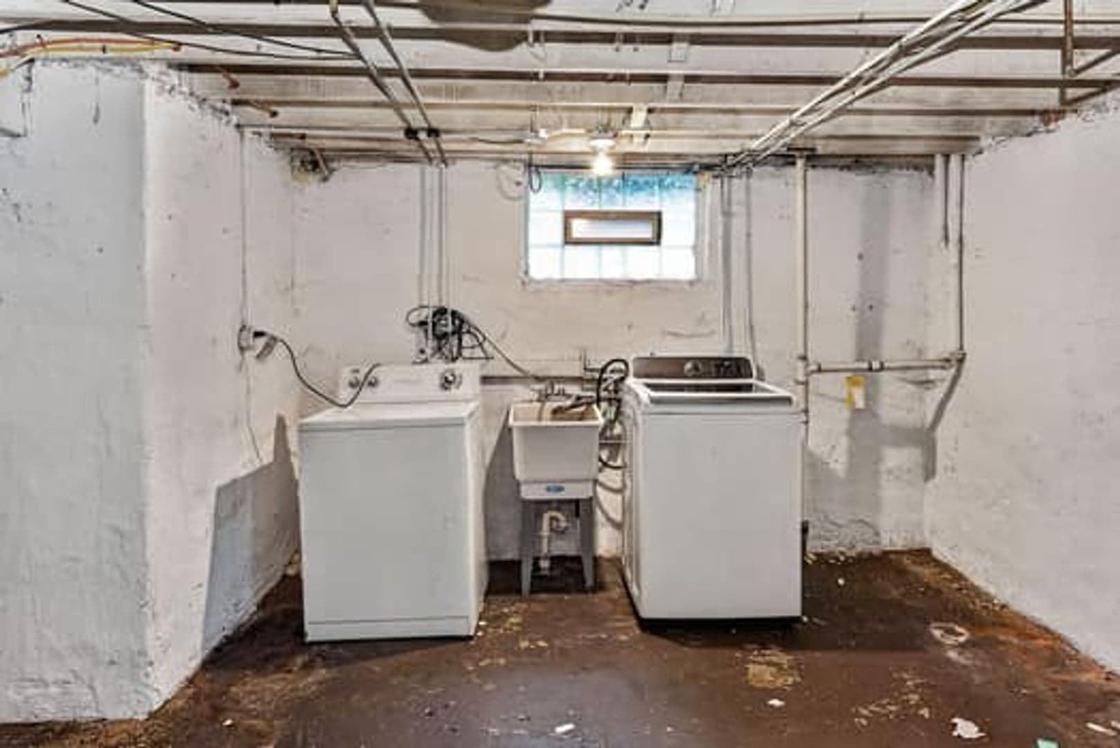 Cincinnati Multiplex: 3727 Herbert Ave. - Unit 2