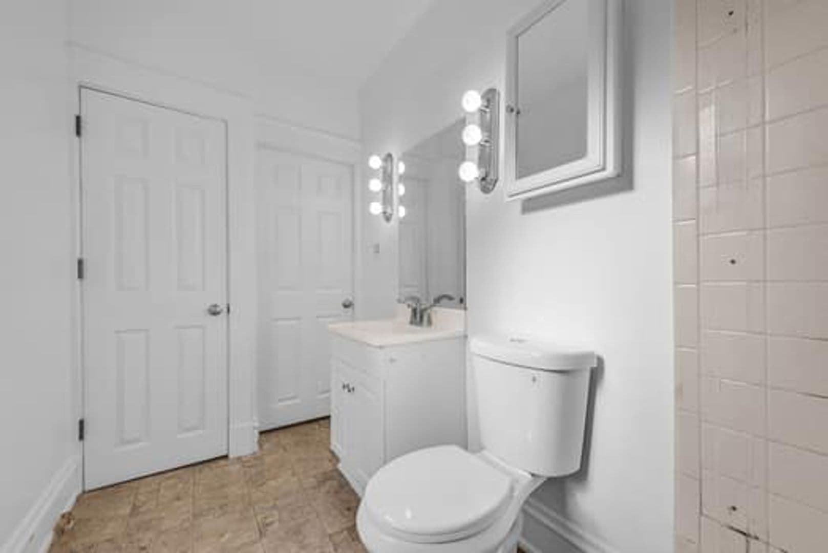 Cincinnati Apartment: 3940 Delmar Ave.
