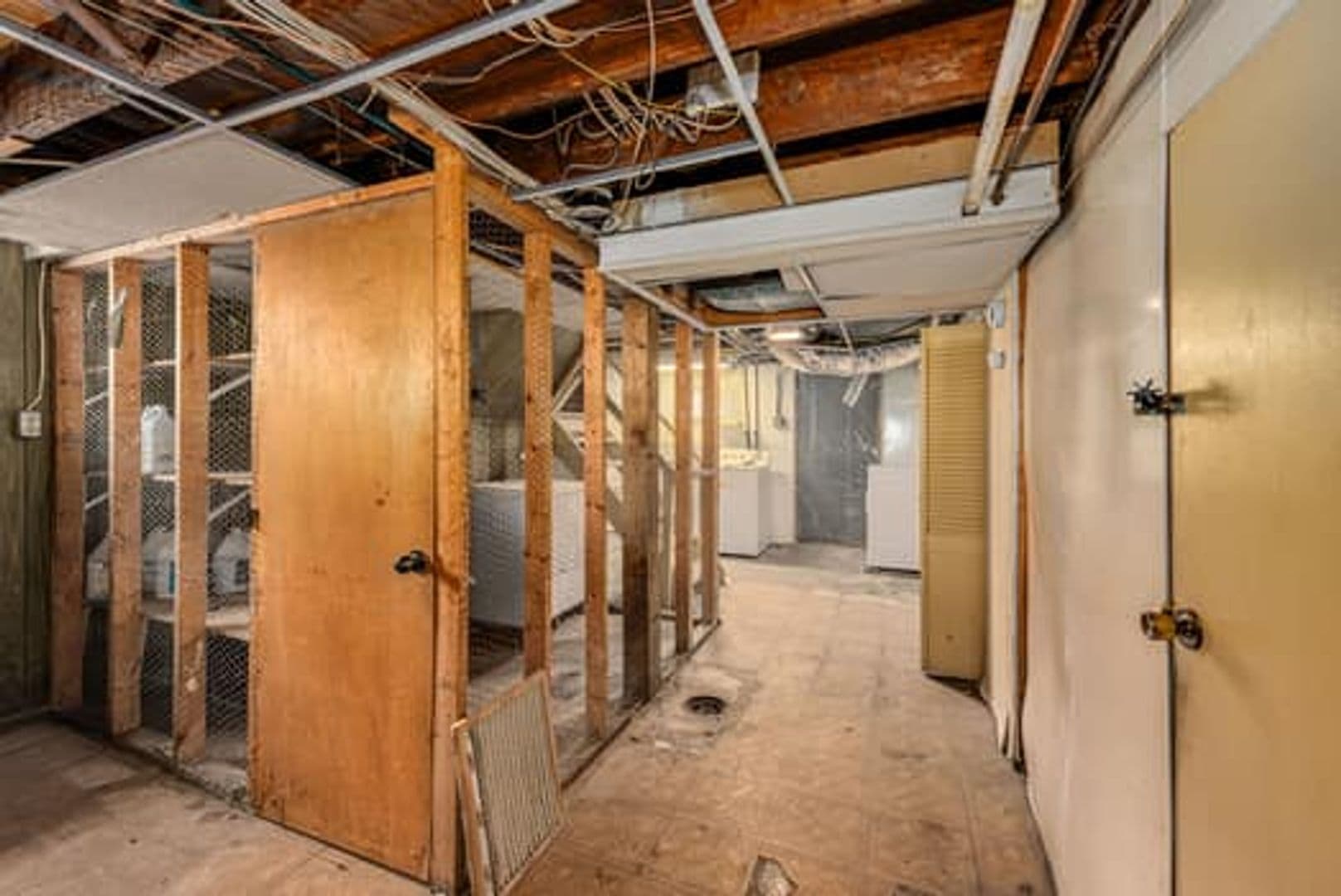 Cincinnati Apartment: 3940 Delmar Ave.