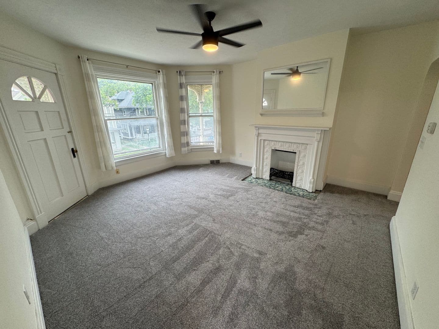 Hamilton Apartment: 211 & 213 Buckeye St.