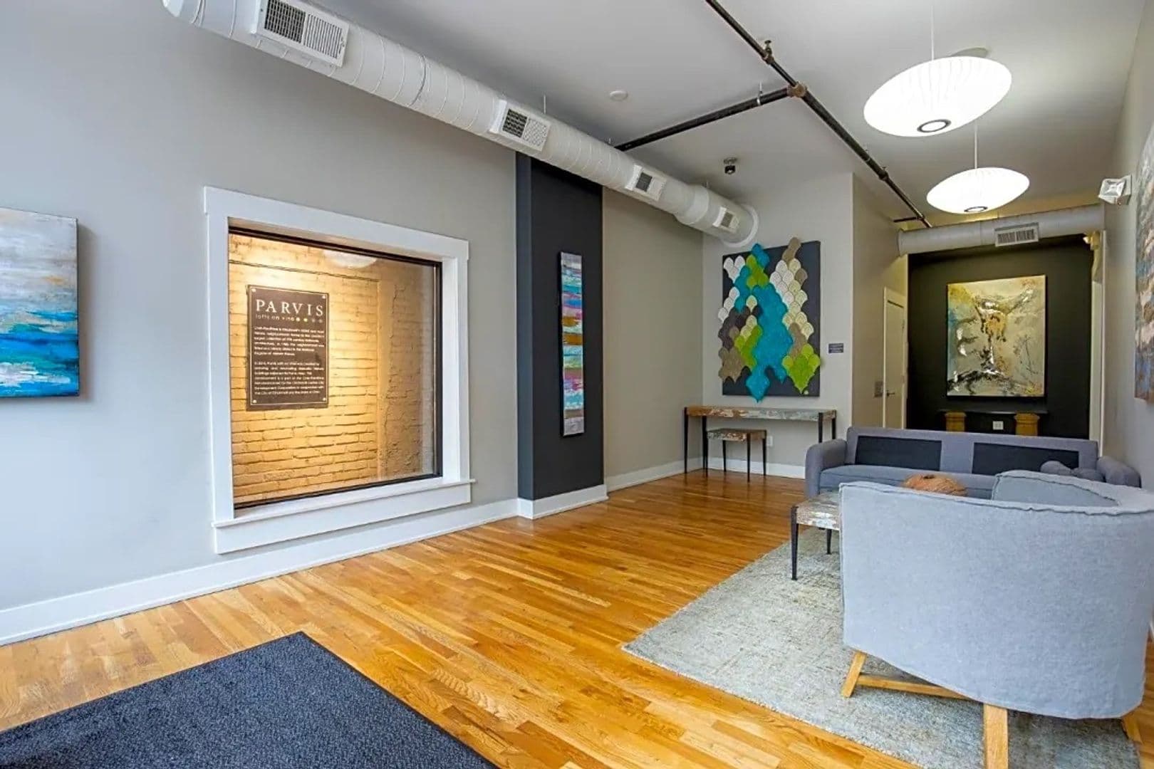 Cincinnati House: 1415 Vine St #207