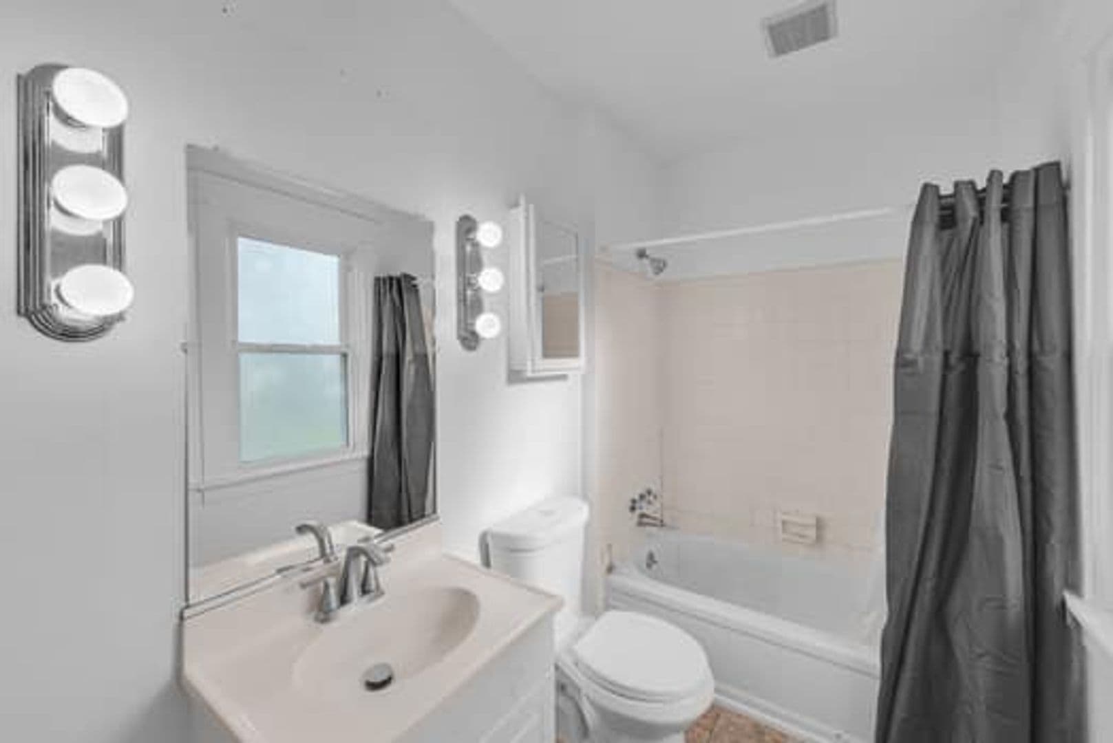 Cincinnati Apartment: 3940 Delmar Ave.