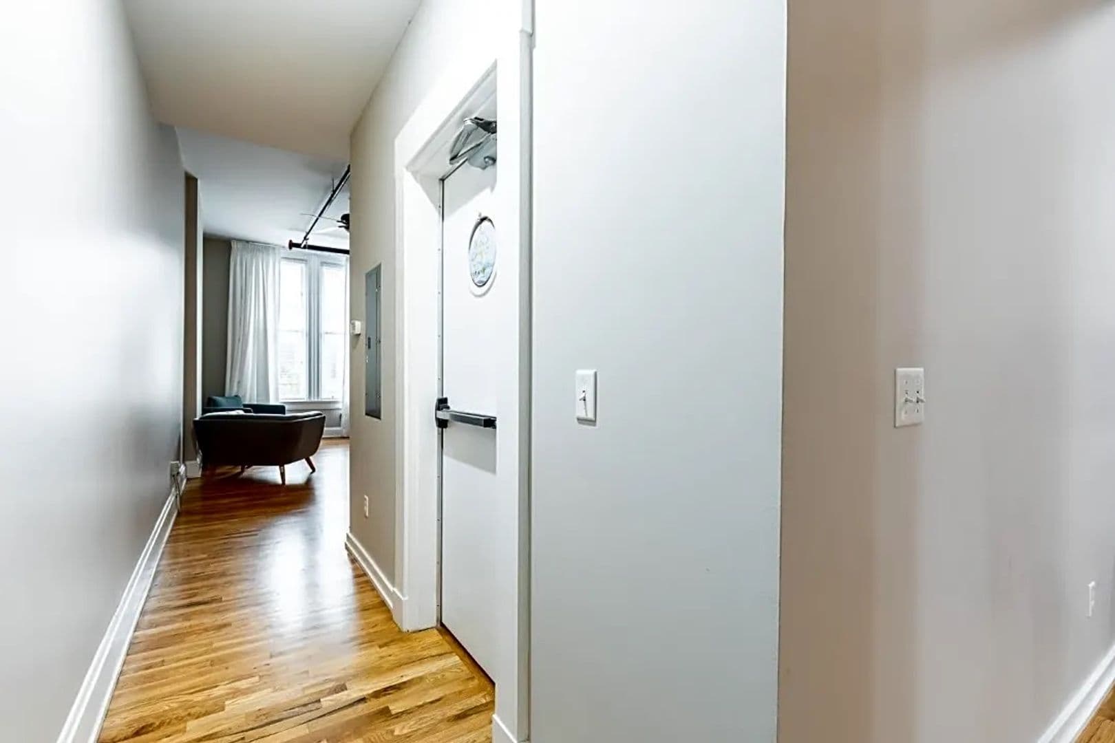 Cincinnati House: 1415 Vine St #207