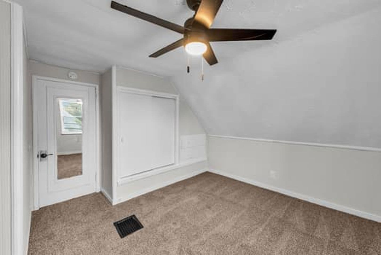 Cincinnati House: 6202 Mayflower Ave.