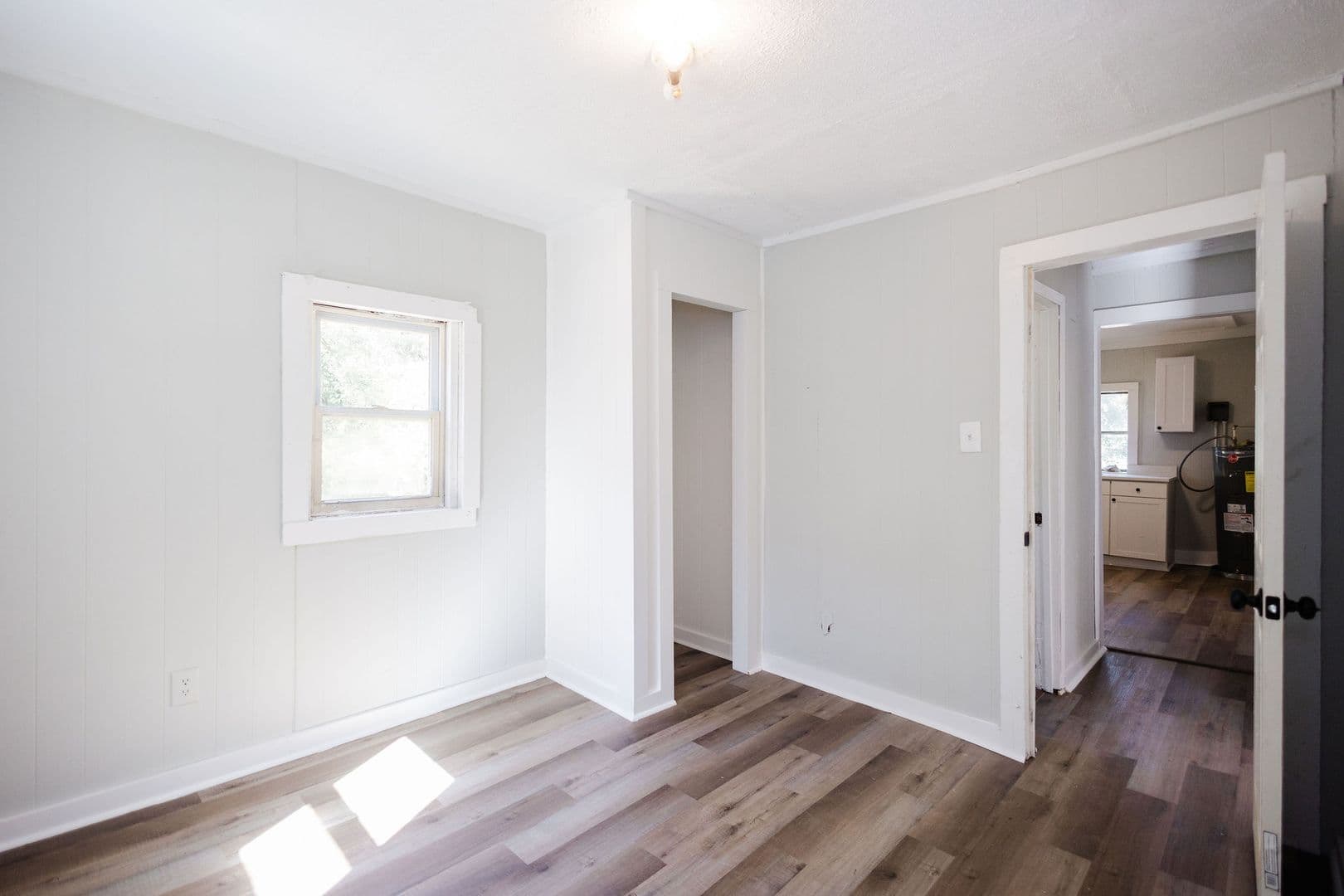 Griffin House: 323 N 4th St