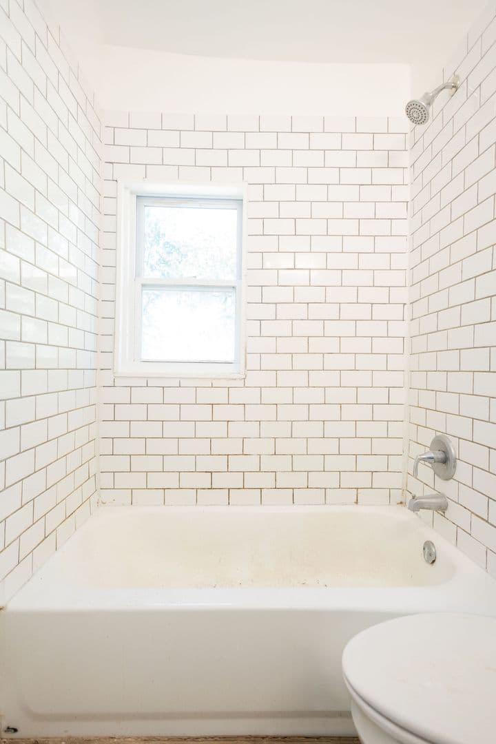 Griffin House: 323 N 4th St