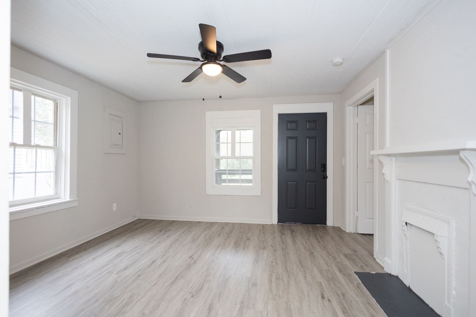 Griffin House: 816 Williams St