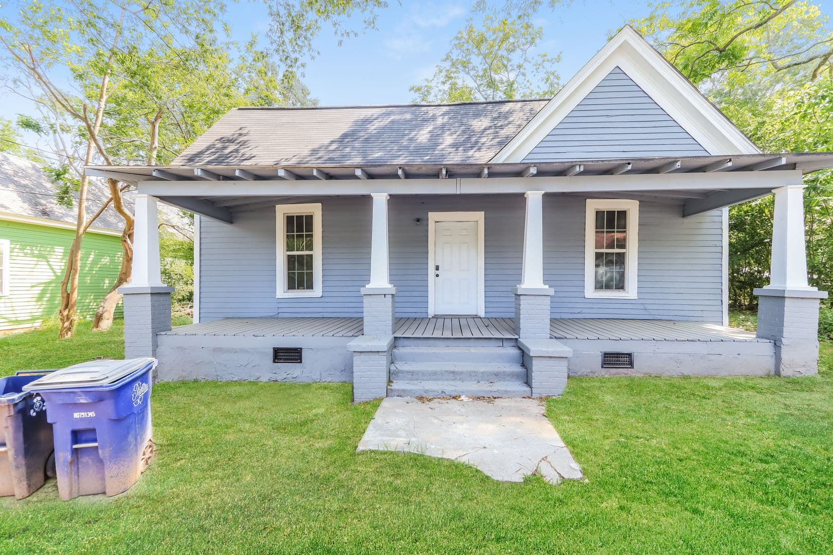 Griffin House: 719 Williams St