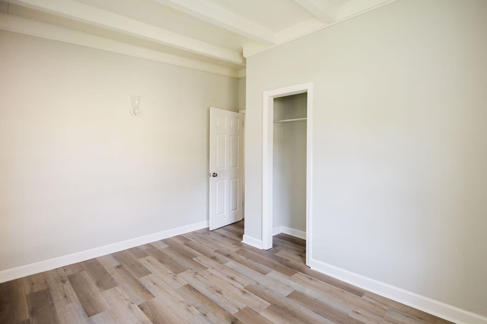 Macon House: 4170 Palace Ave
