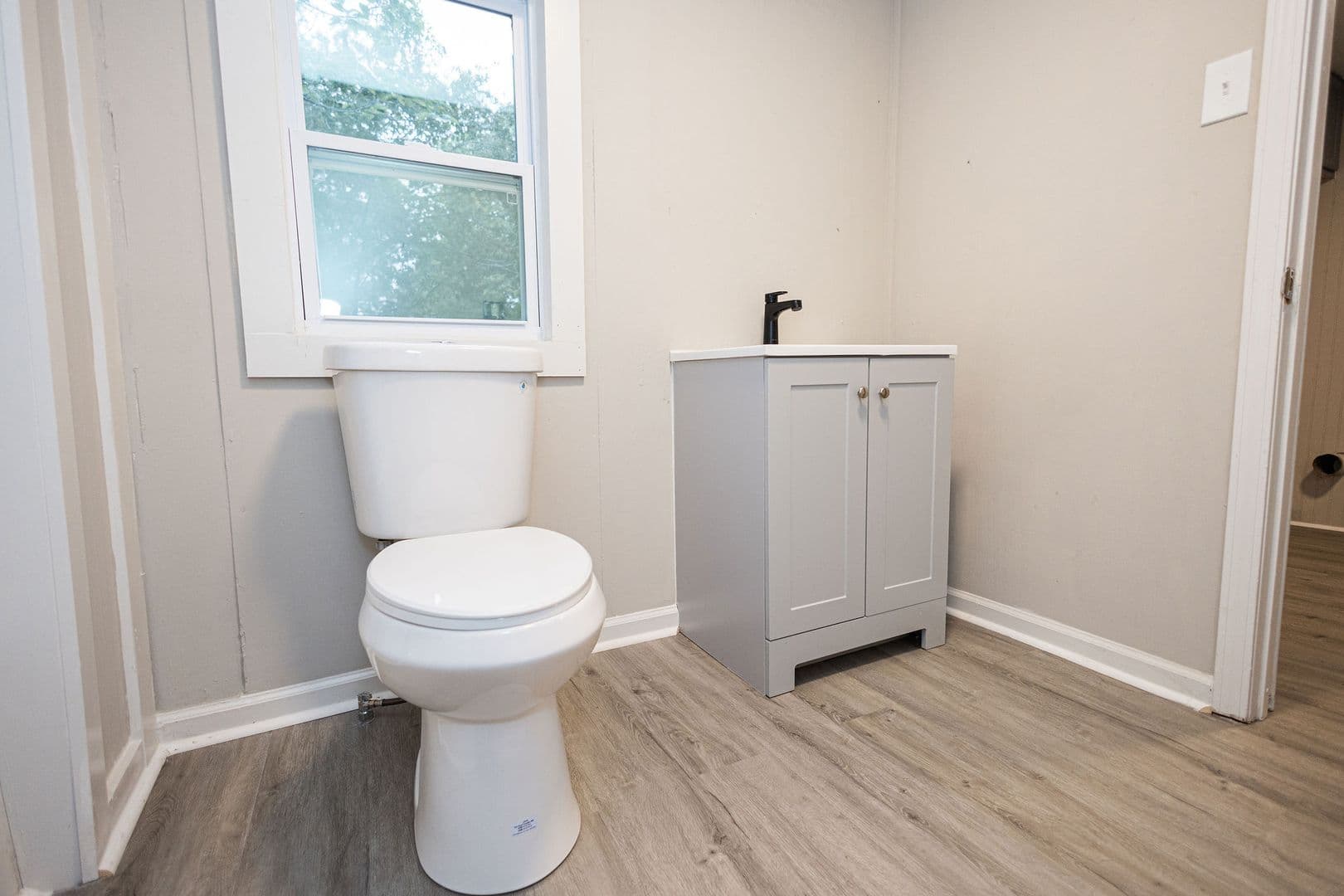 Griffin House: 515 W Cherry St