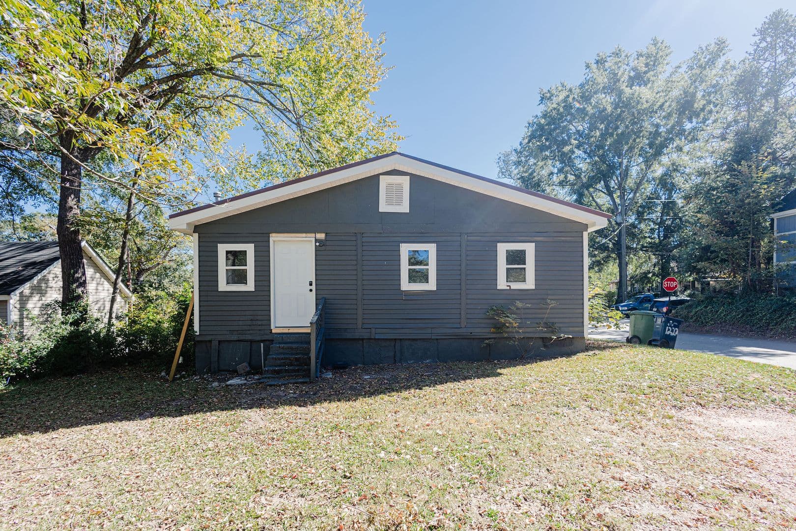 Griffin House: 323 N 4th St