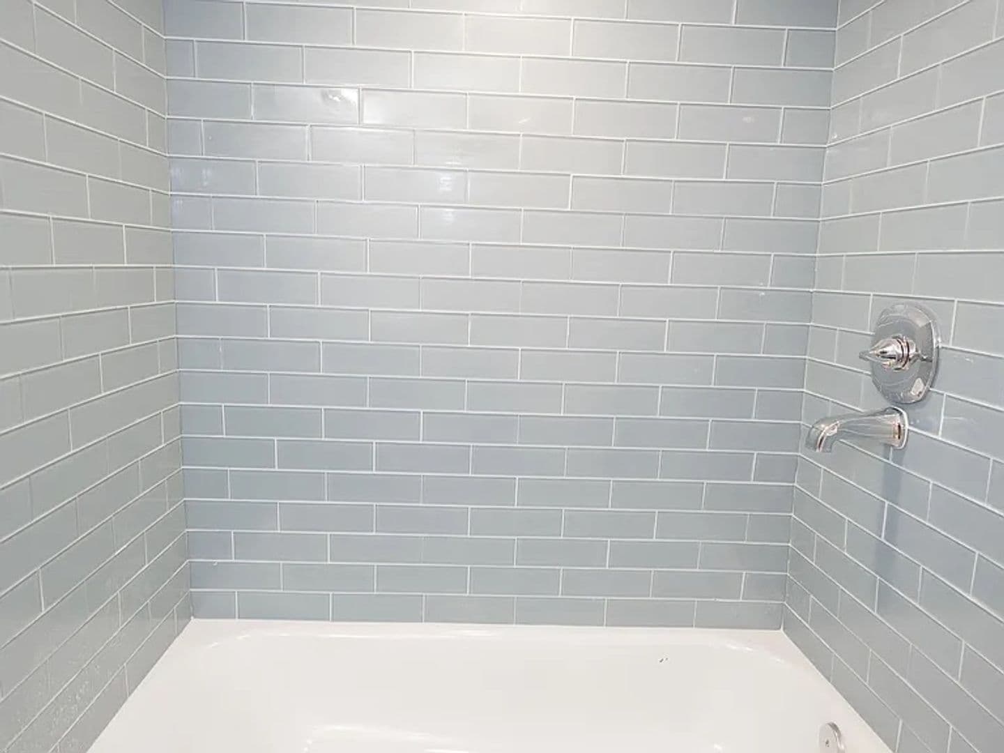 Griffin House: 321 N 10th St